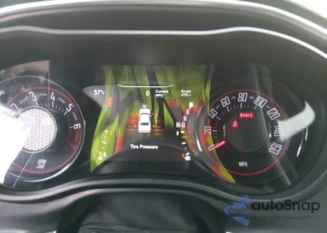 2017 Dodge Challenger Sxt из США, поврежденный, VIN 2C3CDZAG3HH665651